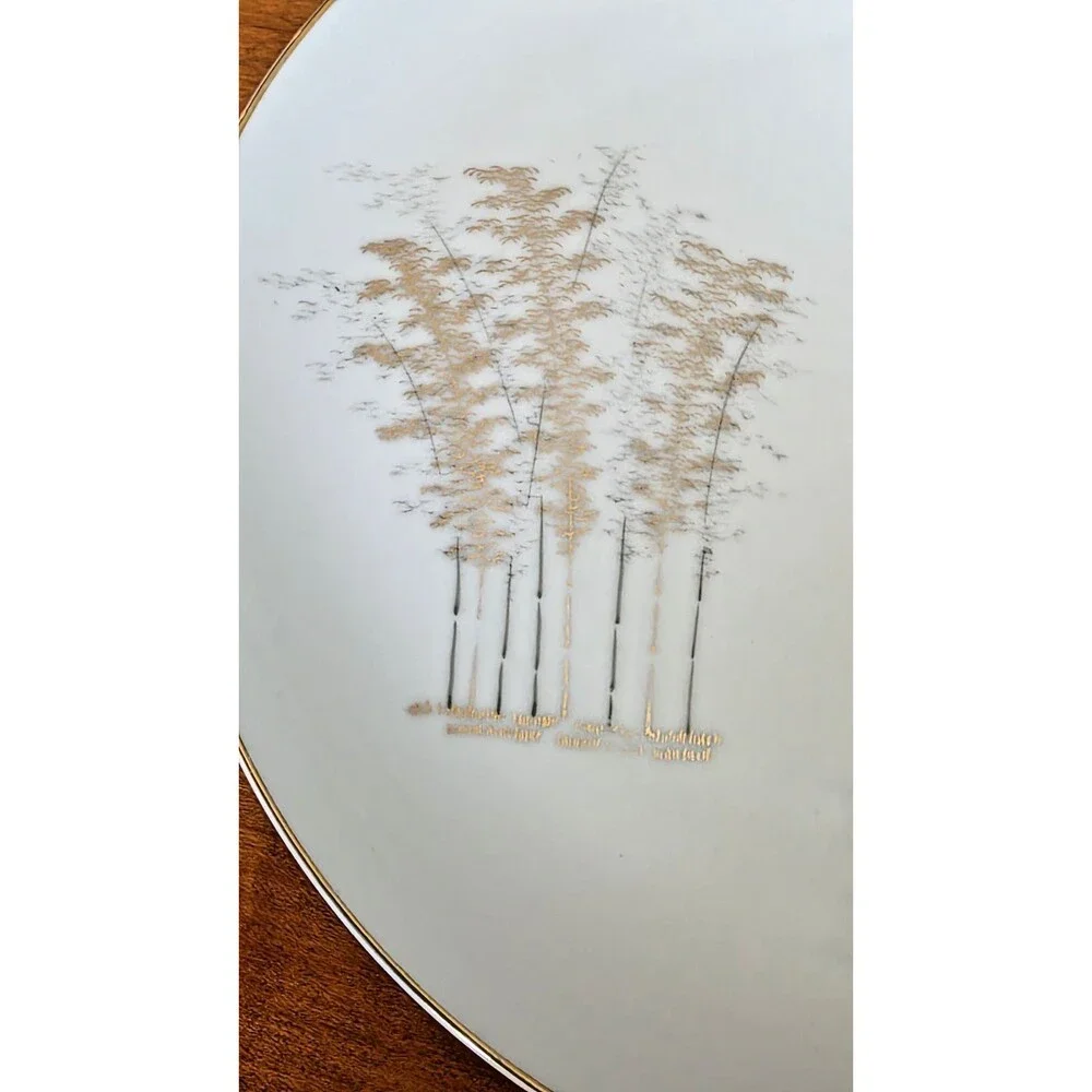 Arita Fukagawa Japan GOLD BAMBOO Rim Dinner Plate 10 1/4
